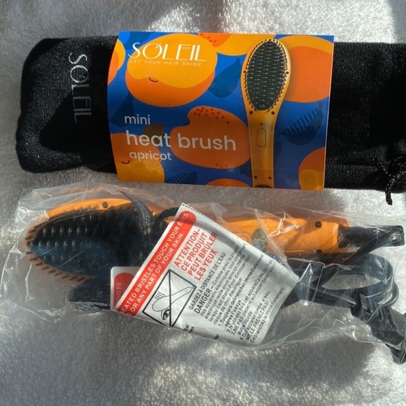 SOLEIL Hair Straightener Mini Heat Brush Tool - Picture 2 of 5